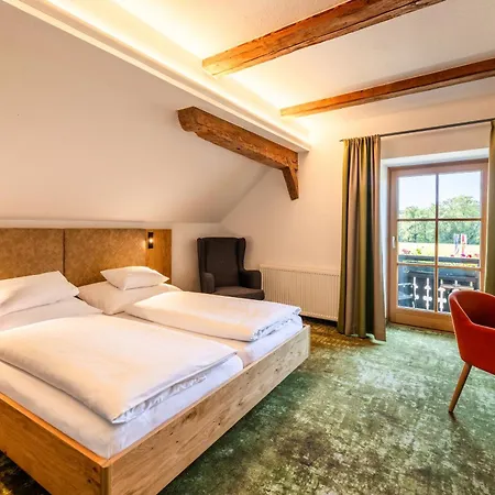 Hotel Gastagwirt